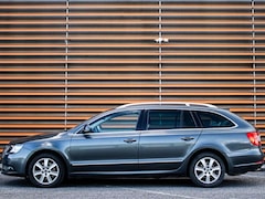 Bild des Angebotes Skoda Superb Combi 2.0 TDI Green tec DSG Elegance