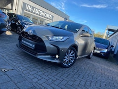Bild des Angebotes Toyota Yaris 1.5*APPLE&ANDROID+Head-up*Klimaaut+R.KAMERA+Sitzhz