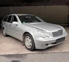Bild des Angebotes Mercedes-Benz C 180 AUT PANO ACC TEMP Sitzheizung