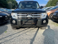 Bild des Angebotes Mitsubishi Pajero 3.2 DI 7 sitzer*1 hand*TÜV 08/25