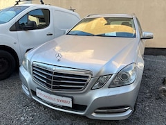 Bild des Angebotes Mercedes-Benz E 300 E-Klasse T-Modell Diesel  7G-TRONIC Avantgarde