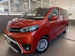Bild des Angebotes Toyota Proace L2 AUTOM.Navi SHZ Kamera 8 Sitze 2xTüren