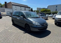 Peugeot 807 Family 7 Sitzer