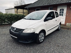 Bild des Angebotes VW Fox Basis/TÜV 10/26/Steuerkette NEU/elek. Fenste