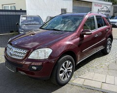 Bild des Angebotes Mercedes-Benz ML 320 CDI Off-Road Aut. Leder Bi-Xenon Airmatic