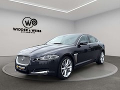 Bild des Angebotes Jaguar XF 3.0 D ACC/ASSIST-PAKET/KAMERA/KEYLESS/S-HEFT