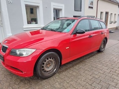 Bild des Angebotes BMW 320 320d Panorama. AHK. Klima, AUS 1 HAND