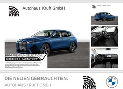 Bild des Angebotes BMW iX xDrive40 SPORTPAKET+KAMERA+LM21+SITZHZ+DAB