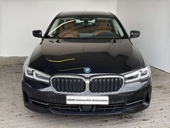 Bild des Angebotes BMW 545 e xDrive Lim. LiveCock.LED.AHK.ParkAss.SHZ.