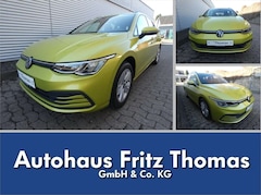 Bild des Angebotes VW Golf VIII Variant 2.0 TDI LED SHZ ParkAssist App-Connec