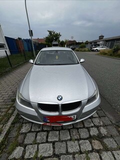 Bild des Angebotes BMW 325 325 i