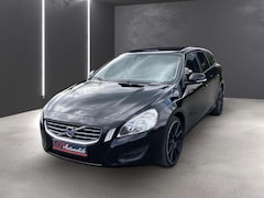 Bild des Angebotes Volvo V60 Kombi Kinetic