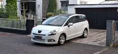 Bild des Angebotes Peugeot 5008 e-HDI 115 ETG6 Stop&Start Business-Line