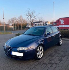 Bild des Angebotes Alfa Romeo 147 1.9 JTD Distinctive