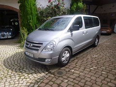 Bild des Angebotes Hyundai H-1 8 Sitzer, AHK, Scheckheft durchgehend