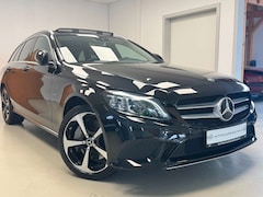 Bild des Angebotes Mercedes-Benz C 300 T e°Pano°Burmester°LED°AHK°360°Multibeam°