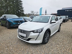 Bild des Angebotes Peugeot 208 e- Allure, EPH mit Kamera, NAVI,SHZ