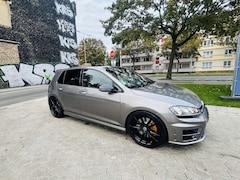 Bild des Angebotes VW Golf R R BMT 4Motion