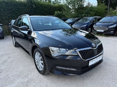 Bild des Angebotes Skoda Superb Combi 2.0 TDI Active Navi AppleCarplay