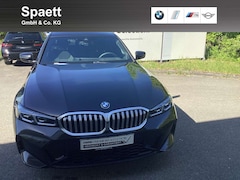 Bild des Angebotes BMW 320 i Limousine M Sportpaket HiFi DAB LED AHK