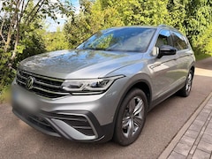 Bild des Angebotes VW Tiguan Allspace 2.0 TSI OPF 4Motion DSG Move