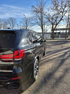 Bild des Angebotes BMW X5 M M50d Sport-Aut.