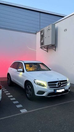 Bild des Angebotes Mercedes-Benz GLC 250 d 4Matic 9G-TRONIC/ Luftfederung/Allrad/ Ambient