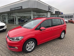 Bild des Angebotes VW Touran Comfortline 1.5 TSI BMT *Automatik*7-Sitzer*