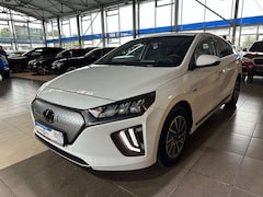 Bild des Angebotes Hyundai IONIQ Style ACC Navi LED Wärmepumpe R.Cam PDC