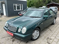 Bild des Angebotes Mercedes-Benz E 240 V6*92TKM*XENON*KLIMA*TEMPOMAT*TÜV NEU
