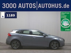 Bild des Angebotes Volvo V40 D3 Momentum Navi LED PDC Shz