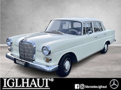 Bild des Angebotes Mercedes-Benz 200 4. HAND DEUTSCHES FZG BECKER RADIO
