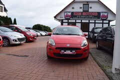 Bild des Angebotes Fiat Punto KLIMA,EURO 5,ELEK. FENSTERHEBER,USB,AUX