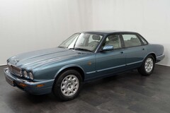Bild des Angebotes Jaguar XJ8 3.2