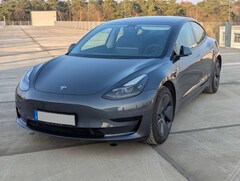 Bild des Angebotes Tesla Model 3 Model 3 Standard Reichweite Plus Hinterradantrieb