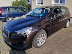 Bild des Angebotes BMW 216 Gran Tourer Sport Line - Service bis 2027 kostenlos ! - Navi SHZ Langstreckenfahrzeug Autobahn