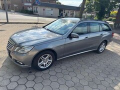 Bild des Angebotes Mercedes-Benz 250 250E CGI