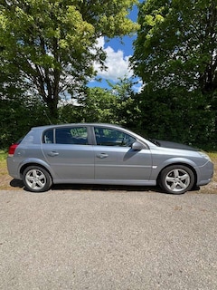 Opel Signum Edition Plus