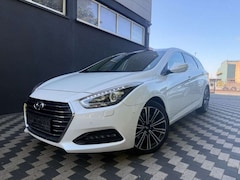 Bild des Angebotes Hyundai i40 cw blue Premium Navi Leder Panorama