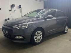 Bild des Angebotes Hyundai i20 1.4 Automatik|Einparkhilfe|FreisprEi|3.Hand