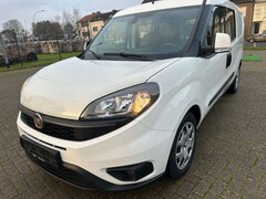Bild des Angebotes Fiat Doblo Doblò SX Maxi Kombi (5 Sitzer+Regale)