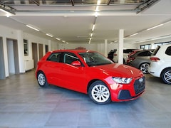 Bild des Angebotes Audi A1 Sportback 30 TFSI Climatronic/Sitzheizung/16"/DAB