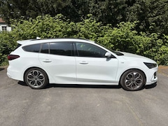 Bild des Angebotes Ford Focus ST-Line X