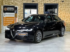 Alfa Romeo Giulia Ti Q4/MEMORY/KAMERA/NAVI/ACC/APPLE/SHZ