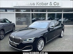 Bild des Angebotes BMW 750 750iA xDrive LEDER+NAVI+GSD+HARMAN/KARDON+TV+LMR