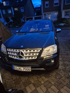 Bild des Angebotes Mercedes-Benz ML 500 ML 500 4Matic 7G-TRONIC