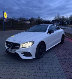 Bild des Angebotes Mercedes-Benz E 220 d Coupe |Pano|Burmester|AMGLine|Night|WIDESCR.