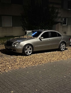 Bild des Angebotes Mercedes-Benz E 220 CDI Automatik Avantgarde
