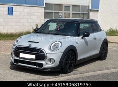 Bild des Angebotes MINI Cooper SD / NAVI / TEMPO / PANO / LEDER