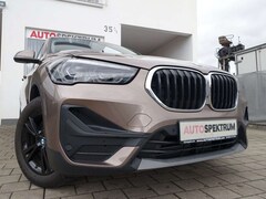 Bild des Angebotes BMW X1 sDrive 20 i Advantage NAVI/LED/AHK/ACC